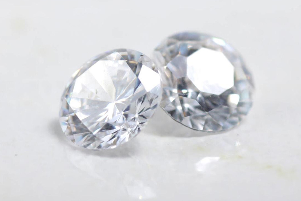 Lab Grown Diamonds vs Mined Diamonds
